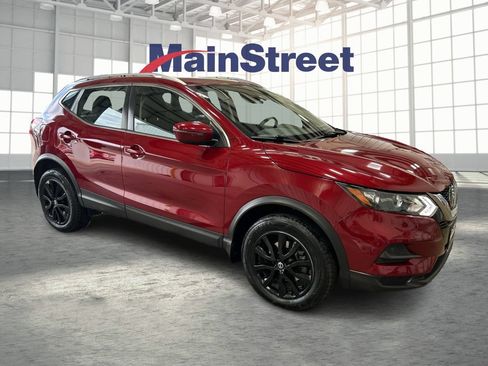 Used 2020 Nissan Rogue Sport SV FWD image 7