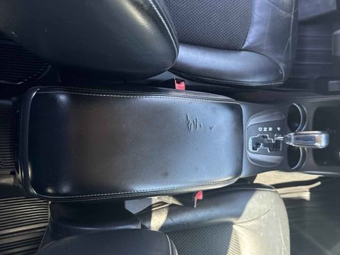 Used 2017 Dodge Journey Crossroad image 30