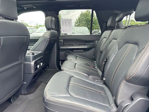 Used 2022 Ford Expedition Max Platinum AWD/4WD image 24