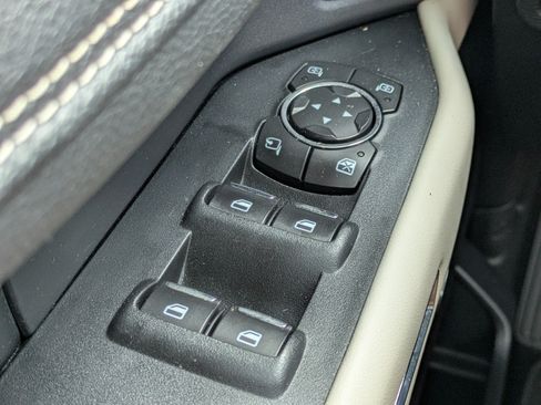 Certified 2019 Ford Expedition Platinum RWD image 22