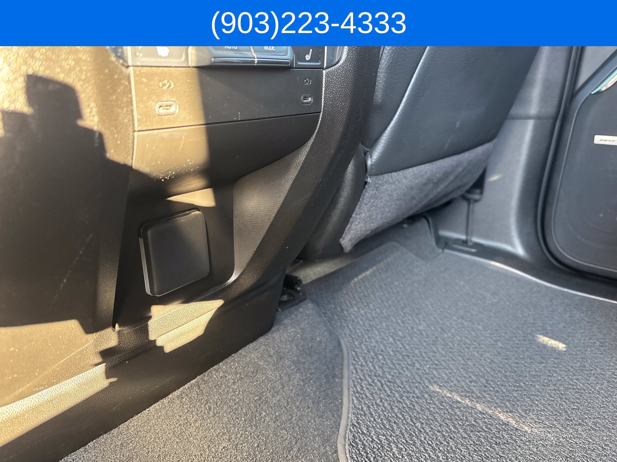 Used 2025 GMC Yukon Denali AWD/4WD image 50