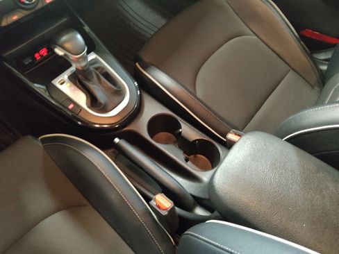 Used 2021 Kia Forte GT-Line FWD image 26
