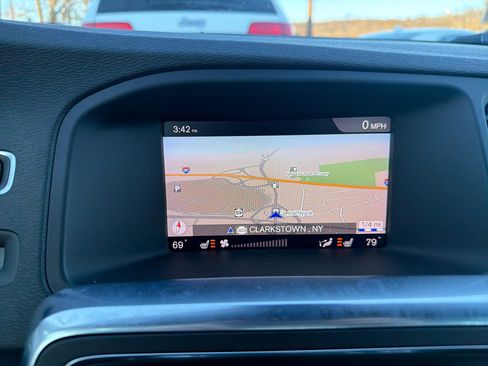 Used 2018 Volvo S60 T5 Dynamic w/ Protection Package image 28