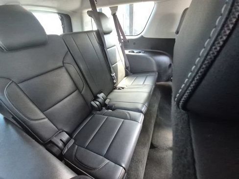 Used 2017 GMC Yukon XL Denali RWD image 25