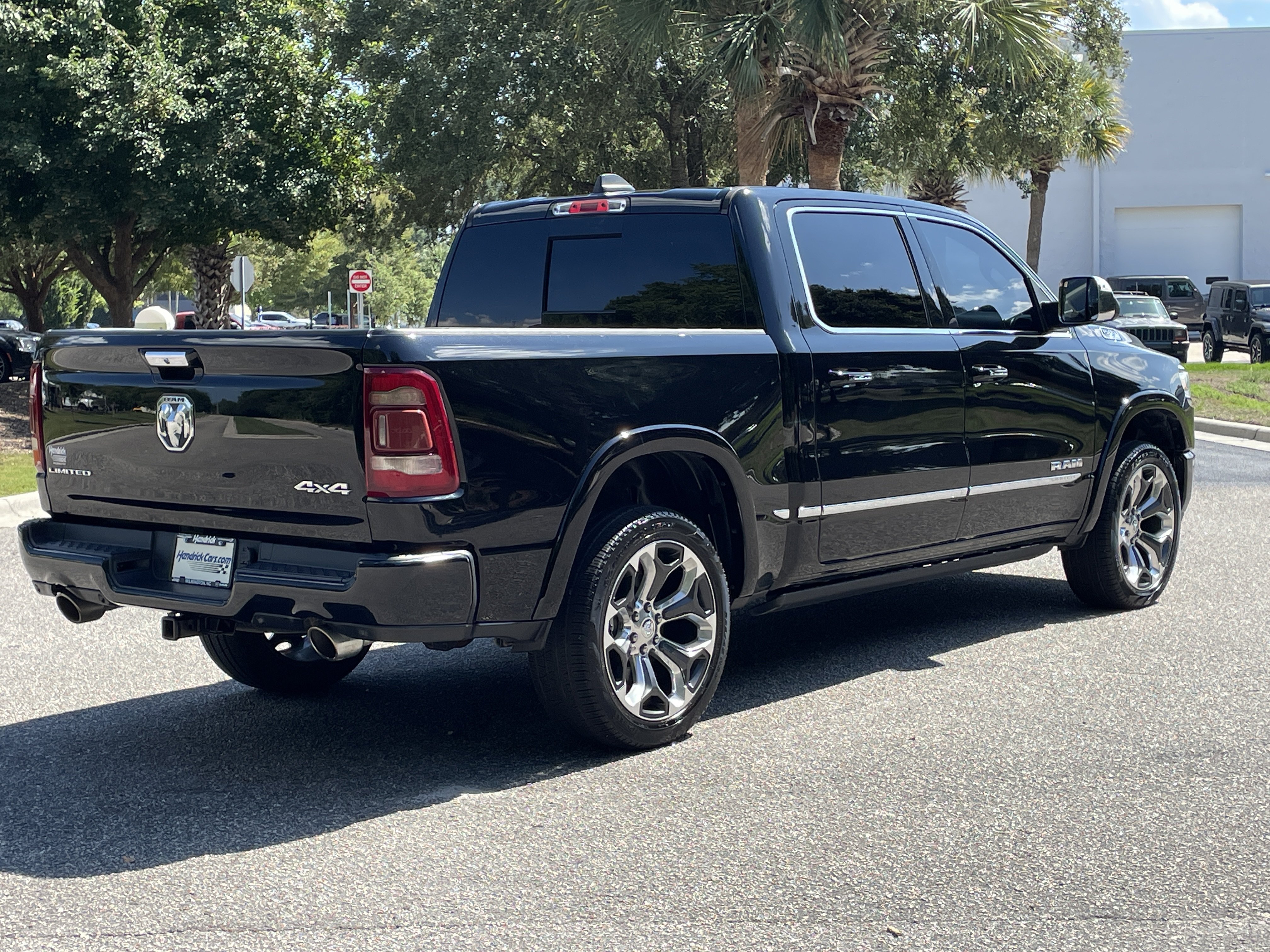 Used 2020 RAM 1500 Limited w/ Trailer Tow Group AWD/4WD image 9