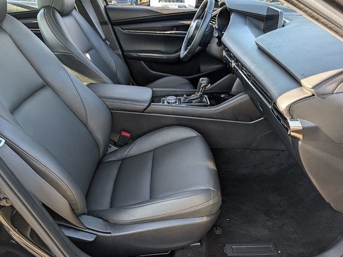 Certified 2025 MAZDA MAZDA3 s image 17