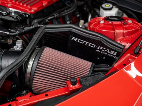 Used 2018 Chevrolet Camaro SS RWD image 18