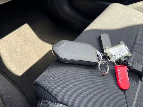 Used 2025 Kia K5 LXS image 23