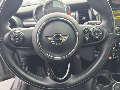 Used 2016 MINI Cooper S image 22