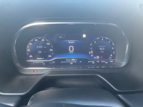 Used 2022 Chevrolet Tahoe RST w/ Luxury Package AWD/4WD image 25