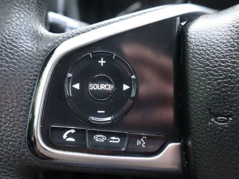 Used 2018 Honda CR-V LX image 29