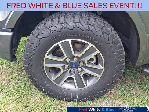 Used 2016 Ford F150 XLT w/ Equipment Group 302A Luxury AWD/4WD image 4