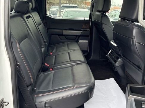 Used 2022 Ford F150 Lariat w/ Equipment Group 502A High image 13