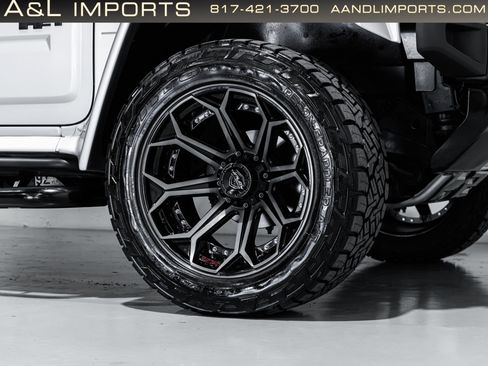 Used 2009 HUMMER H2 Luxury image 34