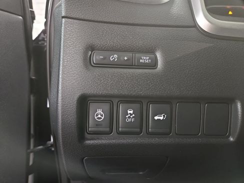 Used 2018 Nissan Murano SL AWD/4WD image 31