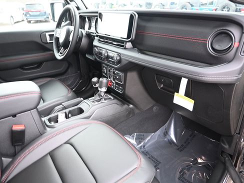 New 2026 Jeep Wrangler Unlimited Rubicon image 26