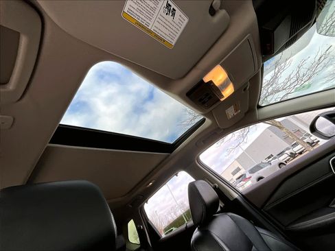 Used 2023 Nissan Rogue Platinum w/ Platinum Premium Package image 22