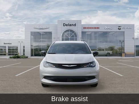 New 2026 Chrysler Voyager LX FWD image 7