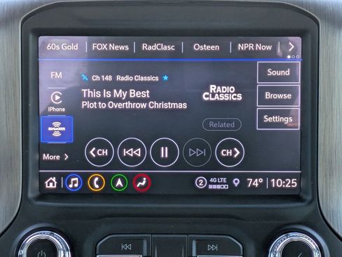 Used 2022 GMC Sierra 1500 Denali w/ Denali Premium Package image 18