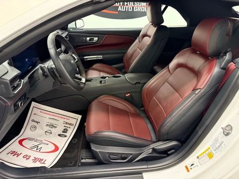 Used 2024 Ford Mustang GT Premium image 11