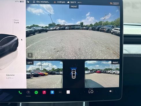Used 2026 Tesla Model Y 2WD image 22