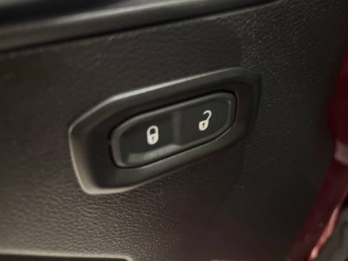 Used 2021 Jeep Wrangler Sport AWD/4WD image 24