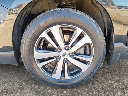 Used 2018 Subaru Outback 2.5i Limited image 9