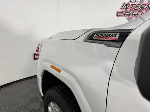 Used 2022 GMC Sierra 2500 Denali w/ Denali Ultimate Package AWD/4WD image 28