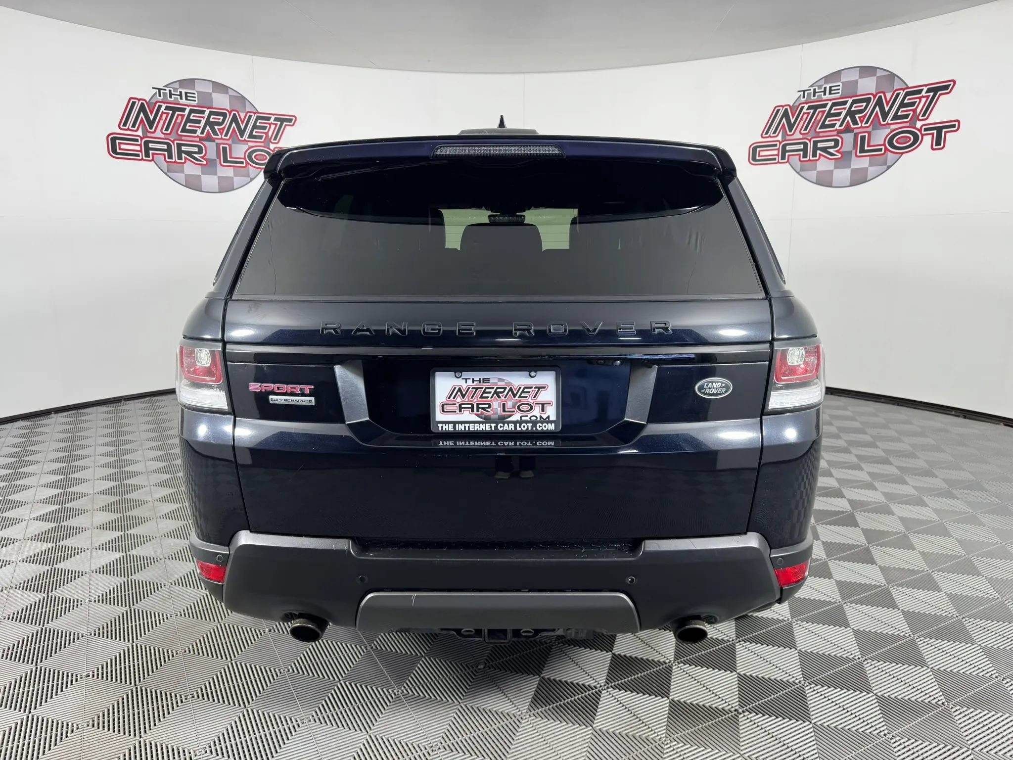 Used 2017 Land Rover Range Rover Sport Supercharged AWD/4WD image 6