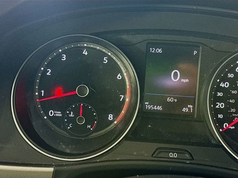 Used 2019 Volkswagen Atlas S image 14