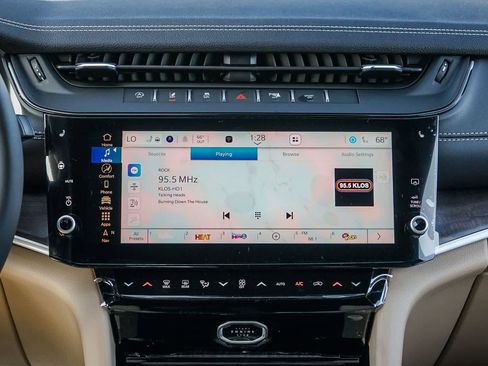 New 2026 Jeep Grand Cherokee L Limited image 15