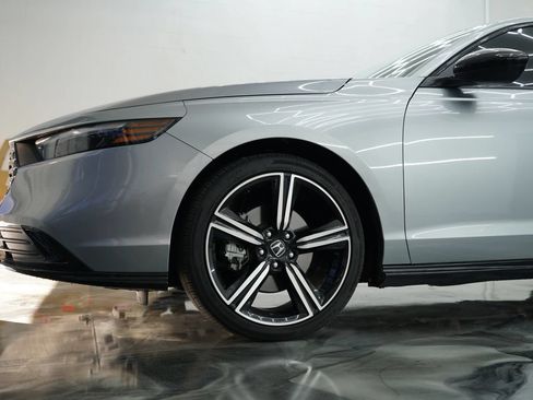 Used 2024 Honda Accord Sport image 38