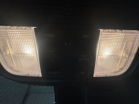 Used 2022 Honda Passport EX-L image 25