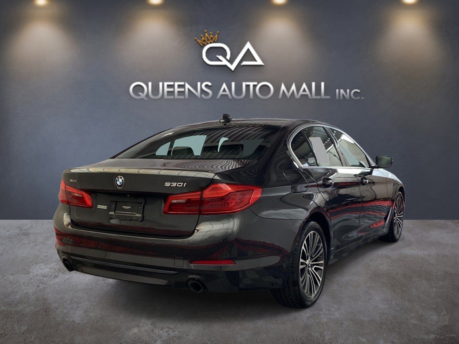 Used 2020 BMW 530i xDrive w/ Convenience Package AWD/4WD image 6