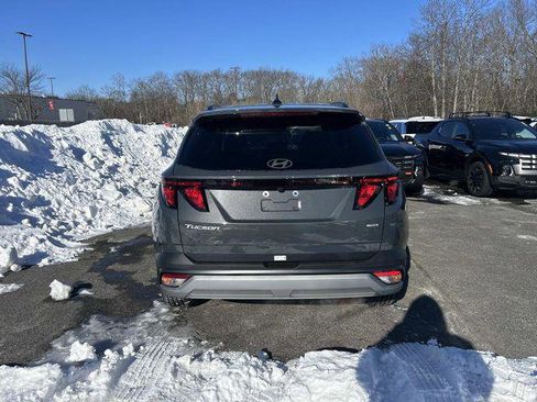 New 2026 Hyundai Tucson SEL image 3