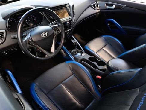 Used 2014 Hyundai Veloster Turbo image 4