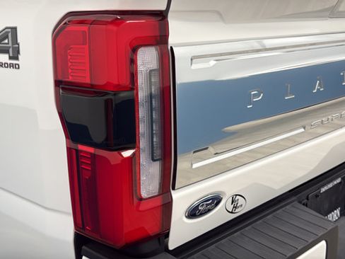 Used 2024 Ford F350 Platinum AWD/4WD image 44