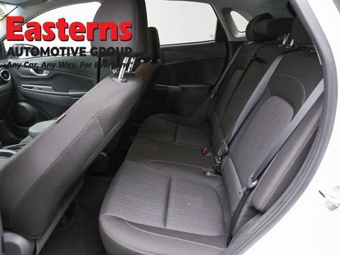 Used 2023 Hyundai Kona SEL w/ Convenience Package AWD/4WD image 21