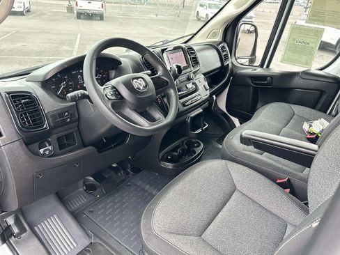 Used 2024 RAM ProMaster 2500 FWD image 19