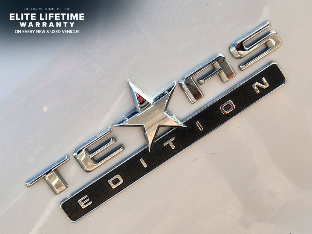 Used 2021 Chevrolet Silverado 1500 LT w/ Z71 Off-Road Package AWD/4WD image 8