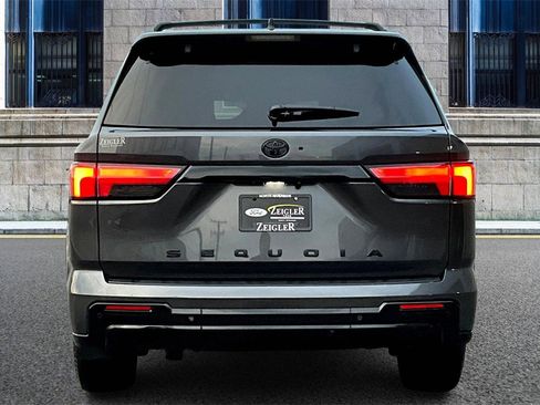 Used 2024 Toyota Sequoia Limited w/ TRD Off-Road Package image 4