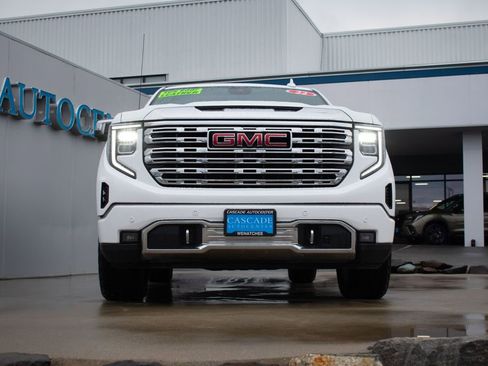 Certified 2022 GMC Sierra 1500 Denali image 3