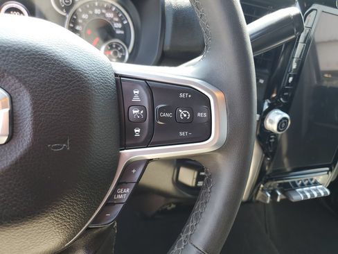 Used 2025 RAM 2500 Big Horn AWD/4WD image 28