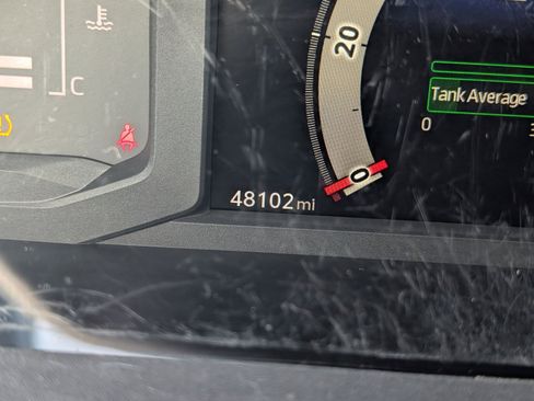 Used 2024 Toyota Tacoma SR image 18