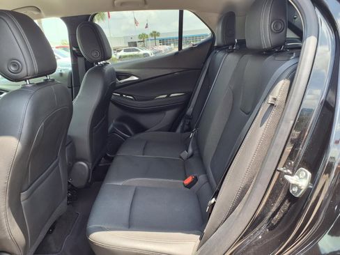 Used 2025 Buick Encore GX Preferred FWD image 18