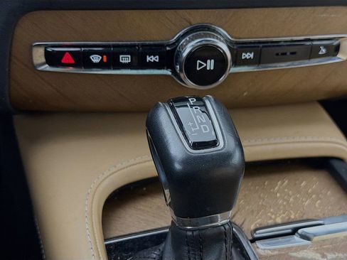 Used 2018 Volvo XC90 T6 Inscription w/ Convenience Package AWD/4WD image 21