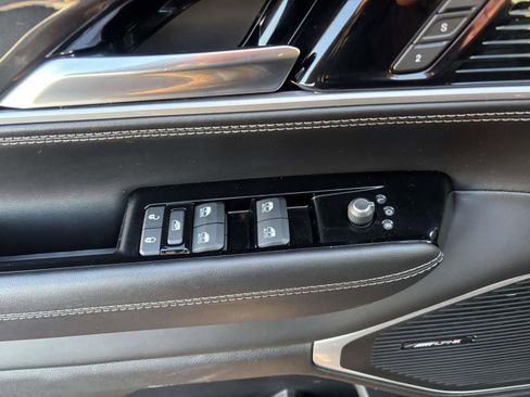 Used 2022 Jeep Wagoneer Series I image 15