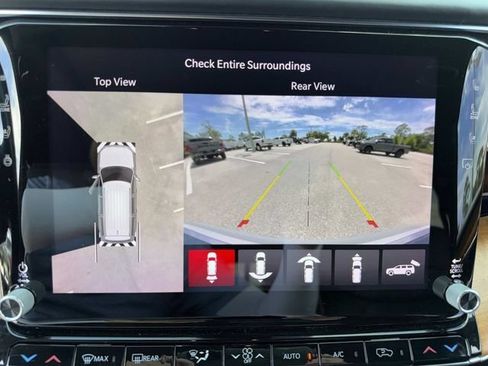Used 2022 Jeep Grand Wagoneer Series III w/ Rear Seat Video Group 1 AWD/4WD image 35