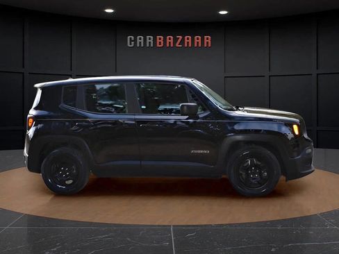 Used 2017 Jeep Renegade Sport w/ Power & Air Group image 4