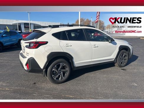 Used 2024 Subaru Crosstrek 2.0i Premium image 5